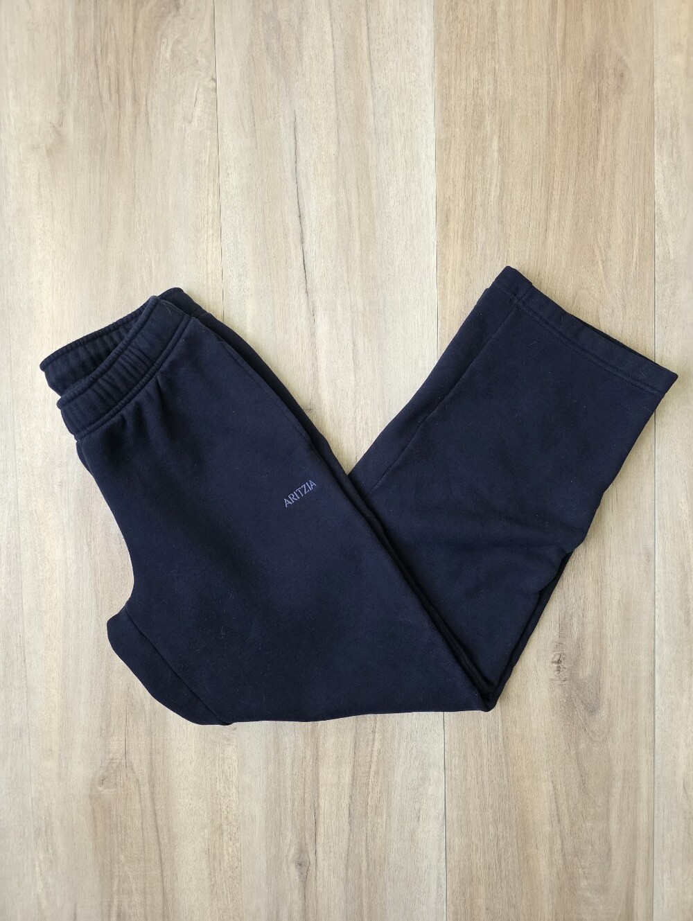 Aritzia Cozy Sweatfleece Mega Straight™ Sweatpant Size XS - Picture 14 of 16